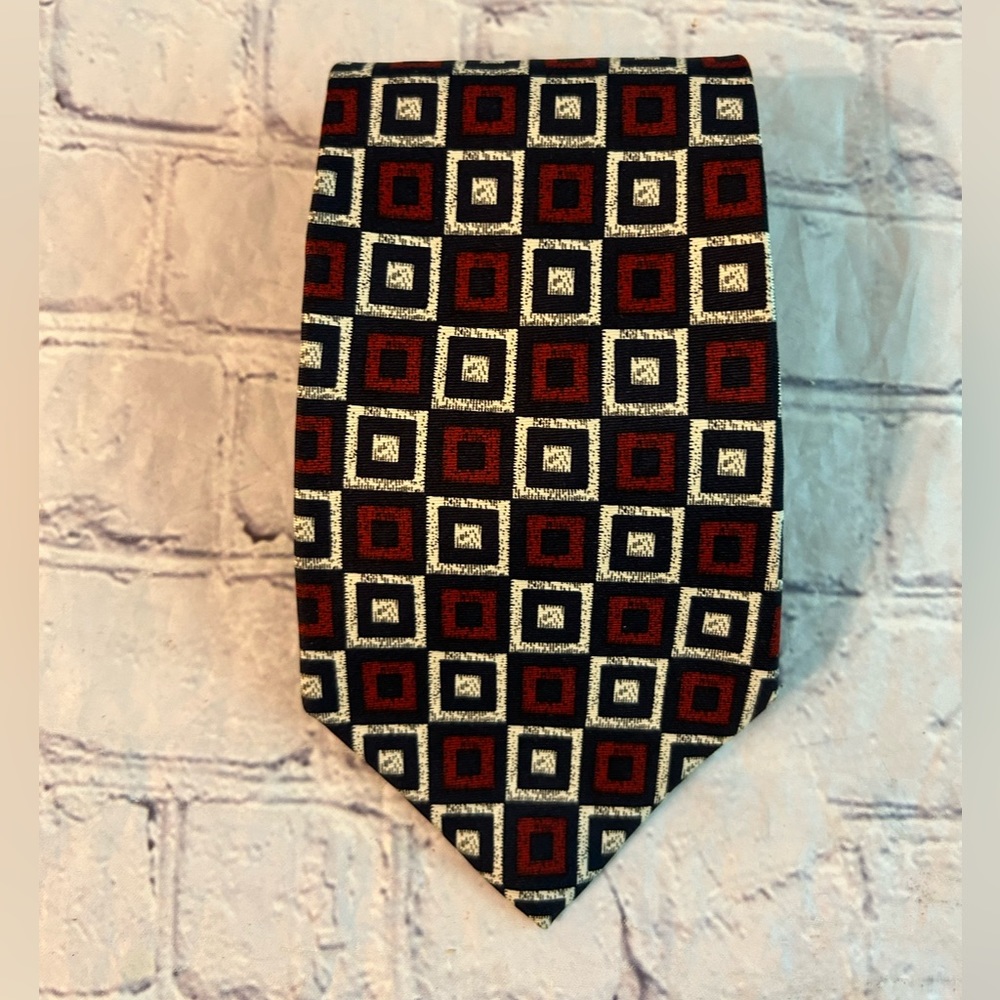MONSIEUR GIVENCHY MENS SILK BLACK/WHITE/BURGUNDY SQUARES PRINT TIE